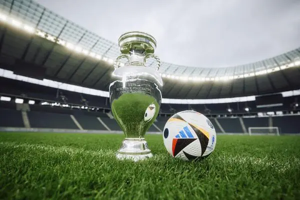 euro-trophy