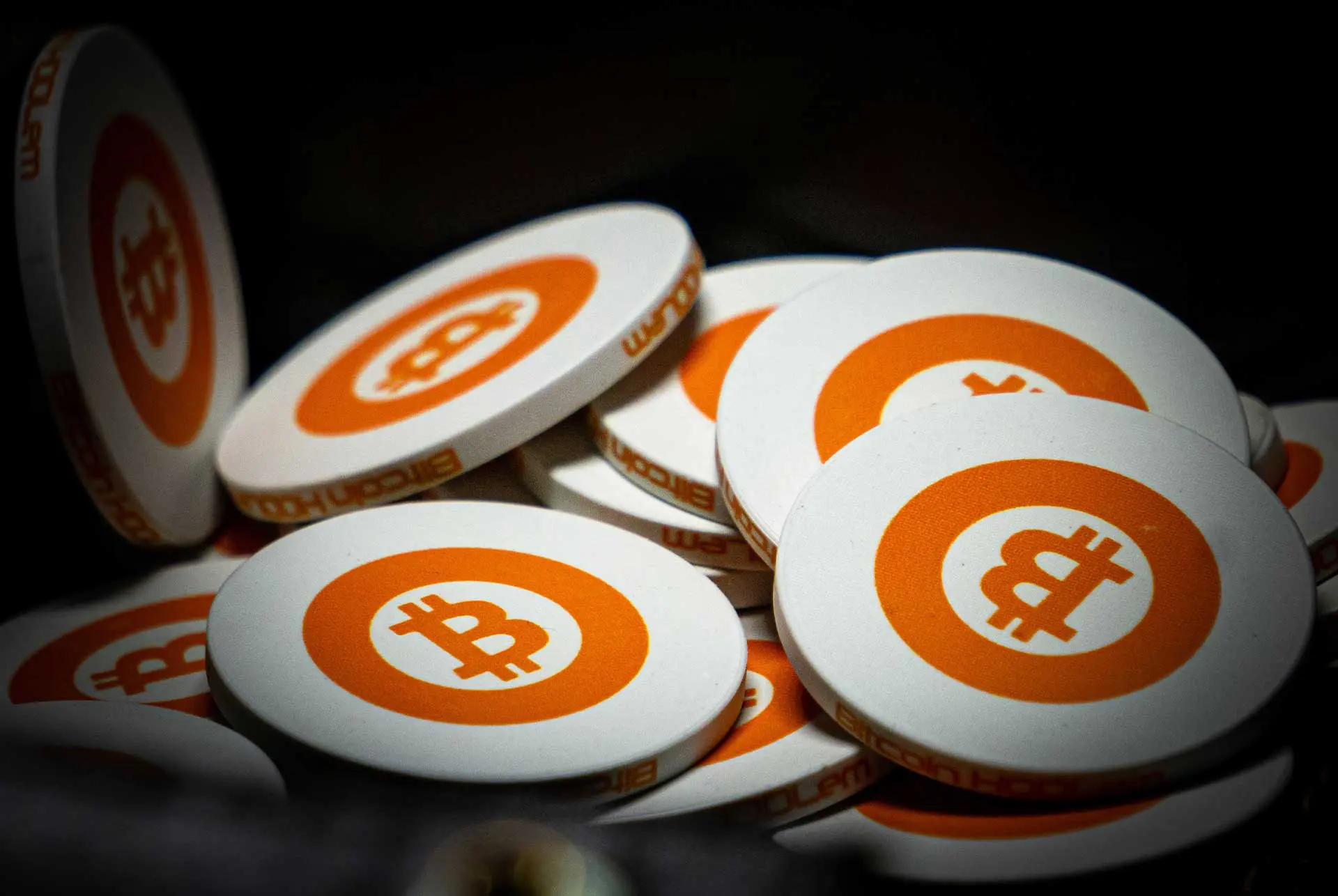 esports cryptocurrency betting traditional sports esport bitcoin