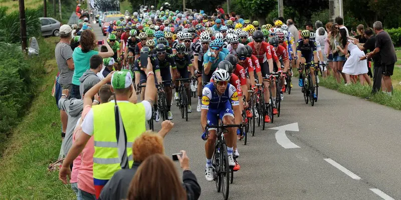 how to bet on cycling websites