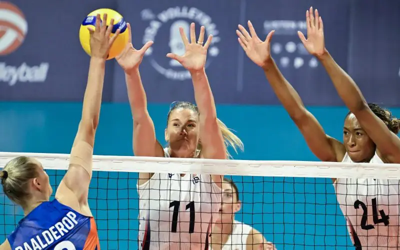 women-volleyball